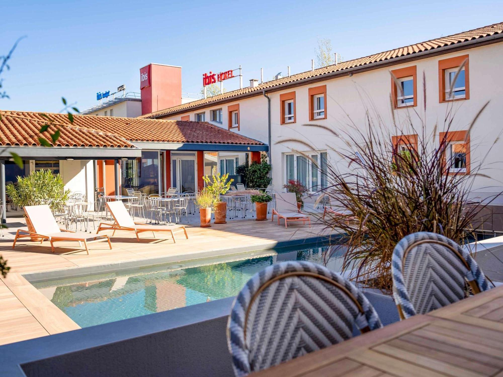 Hotel Ibis Montauban Exterior foto